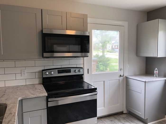 122 Lyndale Rd - Photo 3 of 10