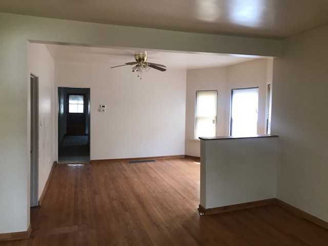 626 S Lombard Ave #0 - Photo 3 of 18