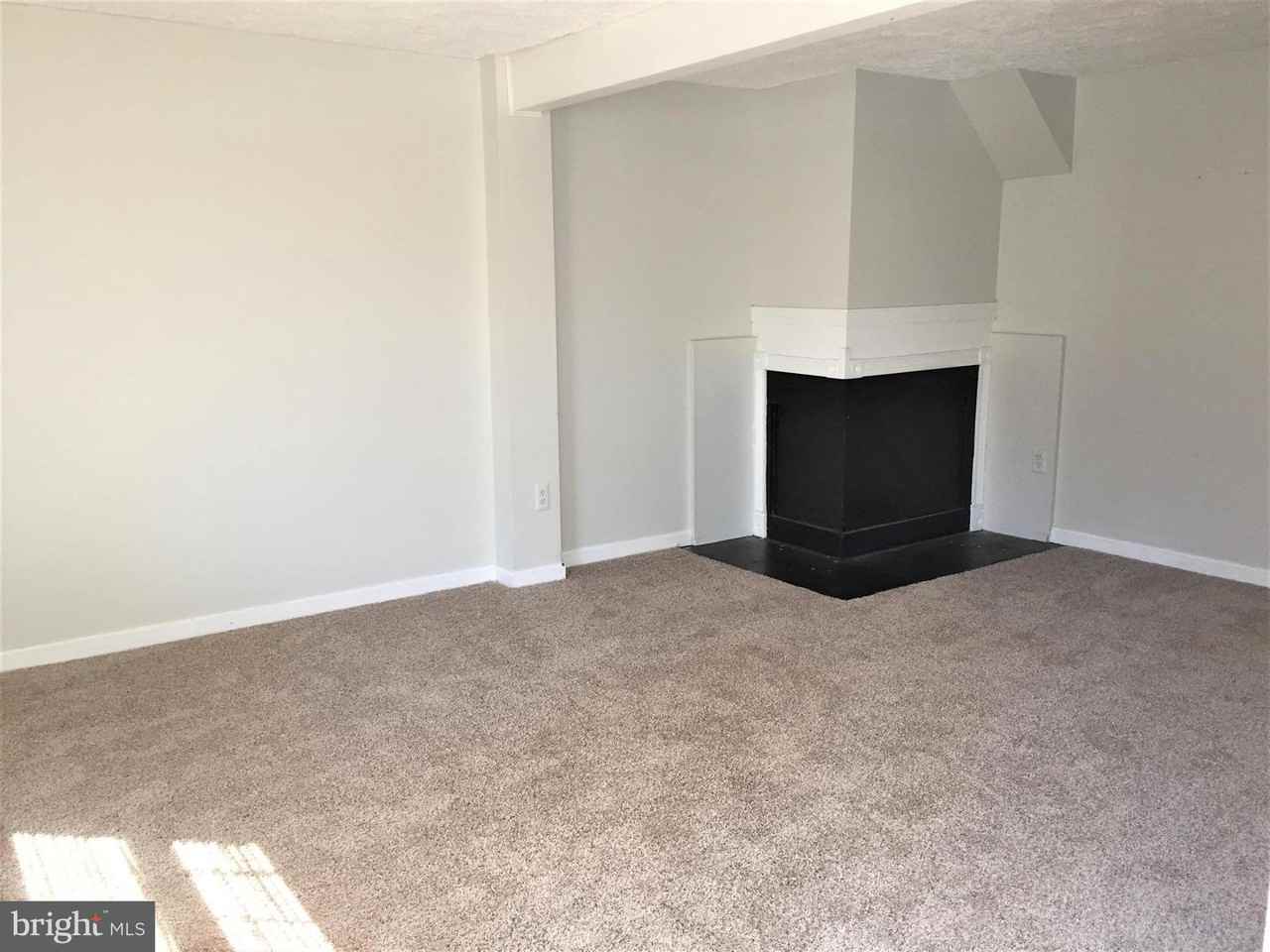 4912 Berryhill Cir - Photo 2 of 27