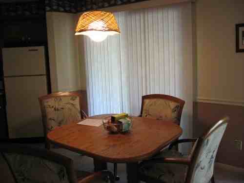 419 Foxcroft Cir - Photo 3 of 8