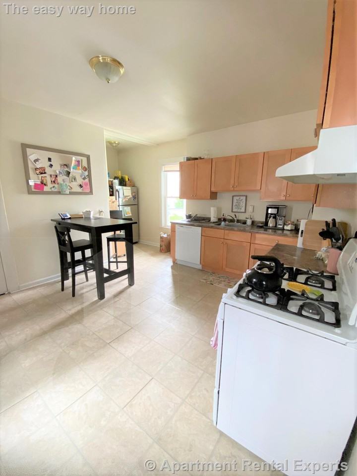 14 Stickney Ave #2 - Photo 2 of 20
