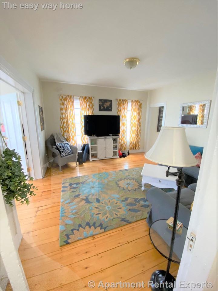 14 Stickney Ave #2 - Photo 3 of 20
