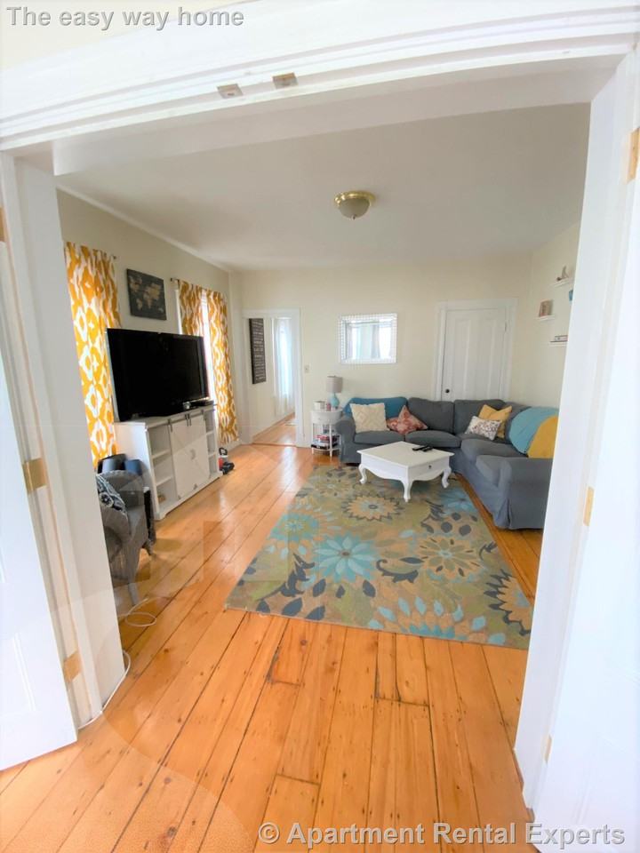 14 Stickney Ave #2 - Photo 4 of 20
