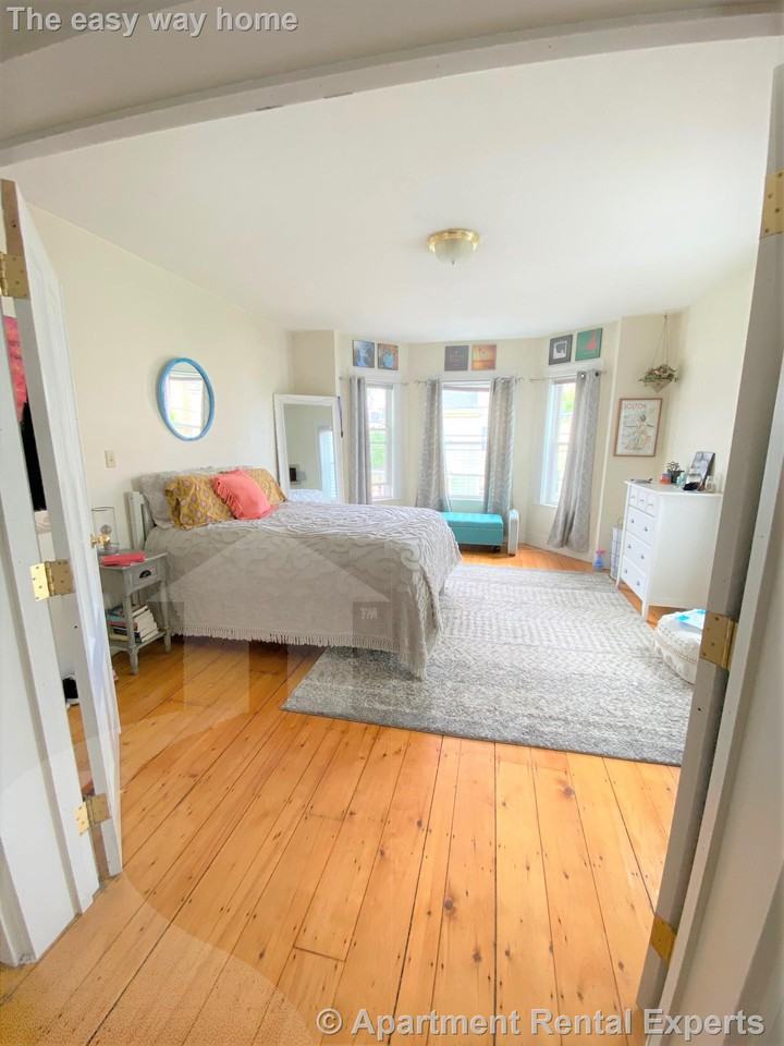 14 Stickney Ave #2 - Photo 5 of 20