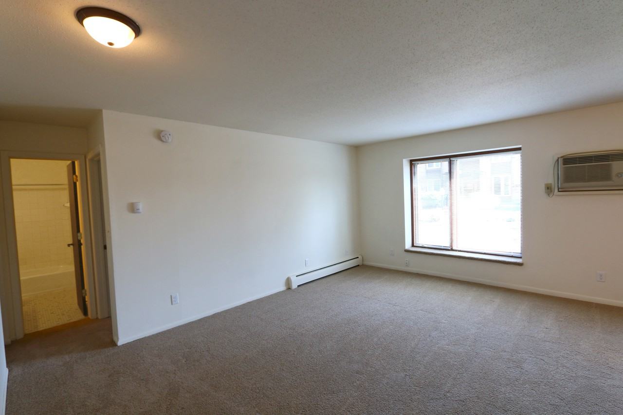 Cedar Manor Apartments 8901 Old Cedar Ave S, Bloomington, MN 55425