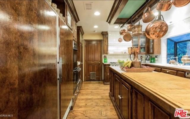 99 Buckskin Rd - Photo 2 of 32