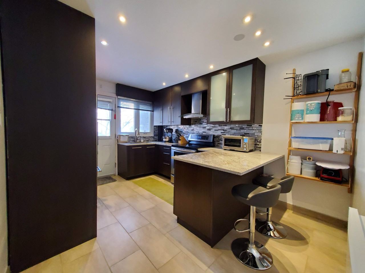 8417 Rue Mayrand - Photo 4 of 7