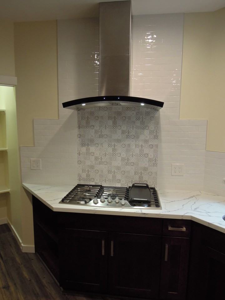 321 3rd Place Northwest - Photo 3 of 26