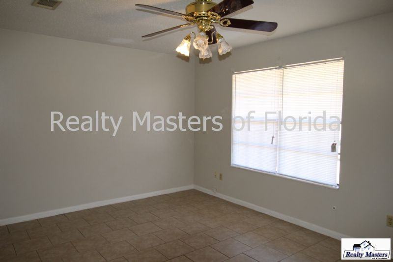 4611 Bridgedale Rd - Photo 2 of 18