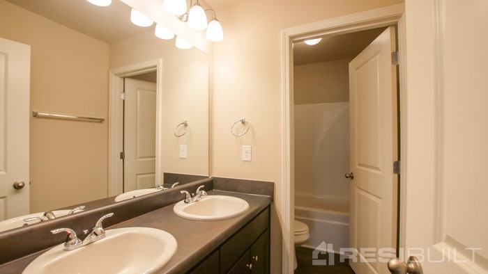 104 Moss Drive - Photo 2 of 15