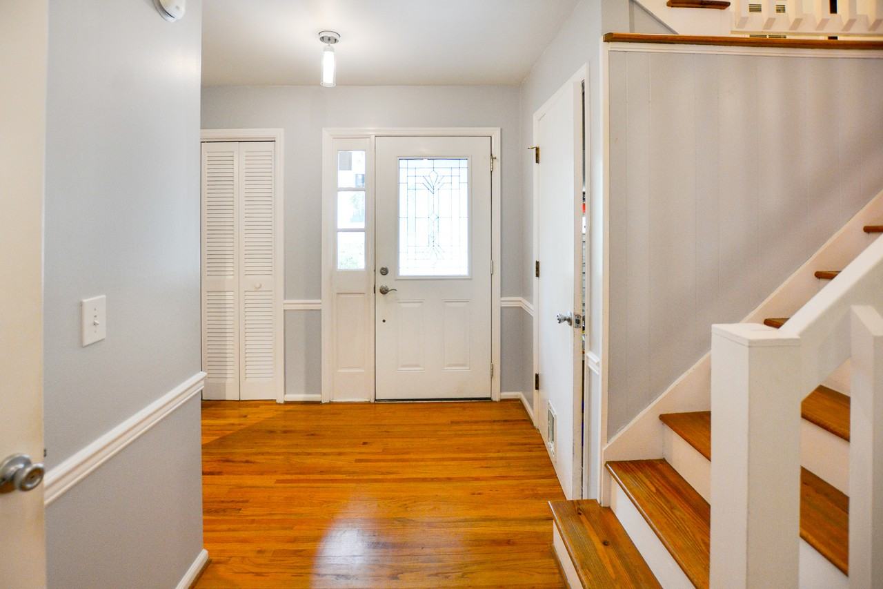 2156 Forest Lakes Blvd - Photo 3 of 35