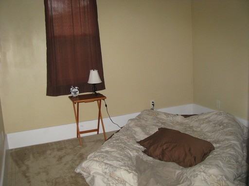 144 N Meridian St - Photo 3 of 6