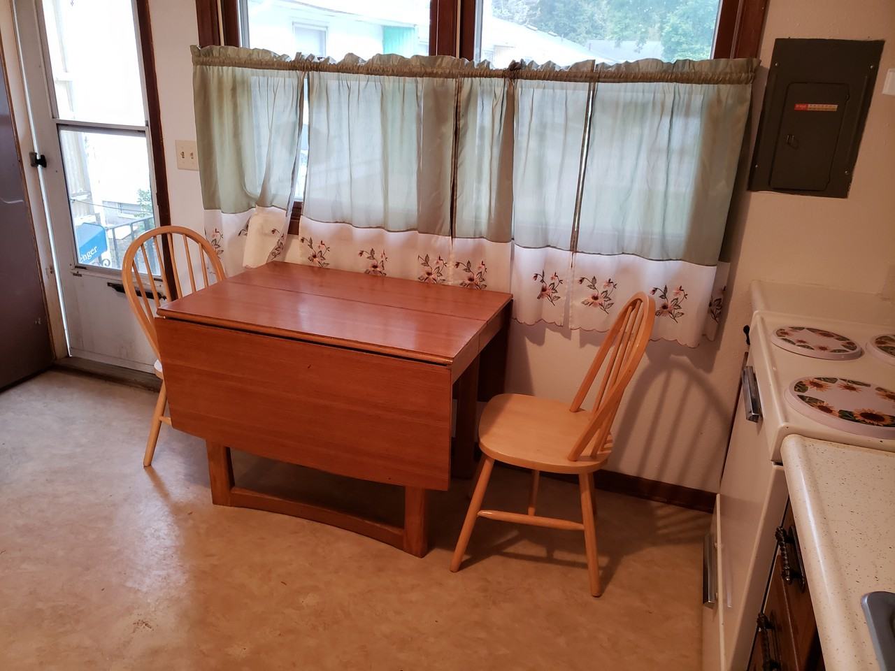 407 N Main St #6 - Photo 3 of 8