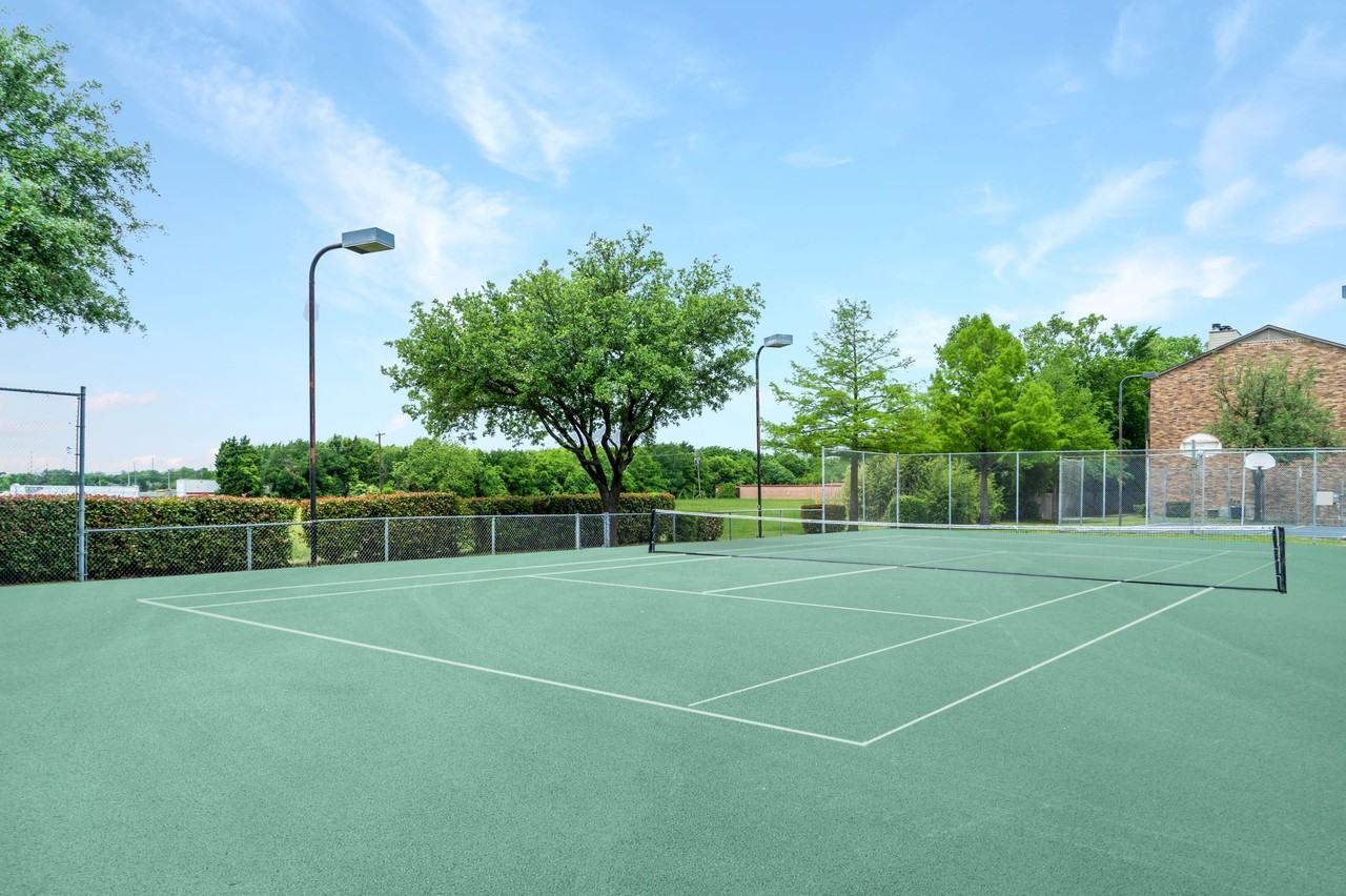 z-040121-Lake Village North - Photo 5 of 15