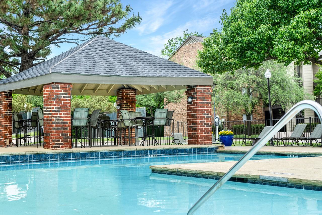 z-040121-Lake Village North - Photo 6 of 15