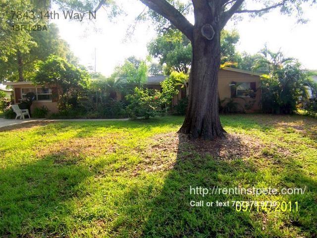 7843 14th Way N - Photo 3 of 13