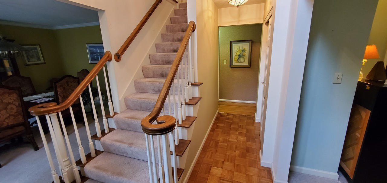 16622 Willow Glen Dr - Photo 3 of 25