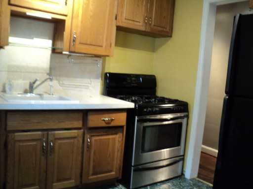 9591 Tecumseh - Photo 2 of 7