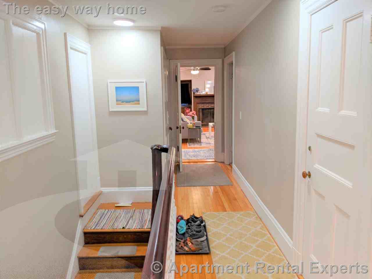 16 Alpine St #4 - Photo 5 of 17