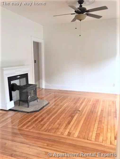 15 1st St - Photo 3 of 20