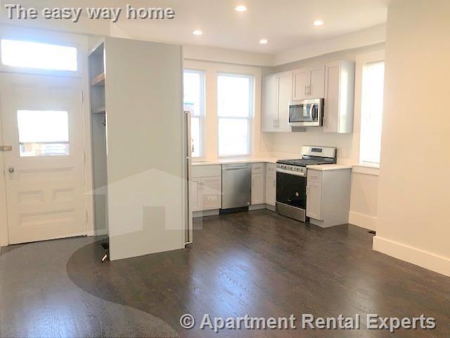 75 Kinnaird St - Photo 5 of 24