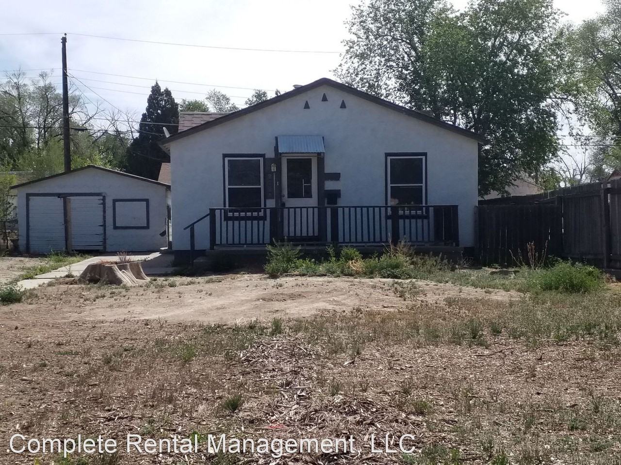 2724 Baltimore Ave - Photo 2 of 15