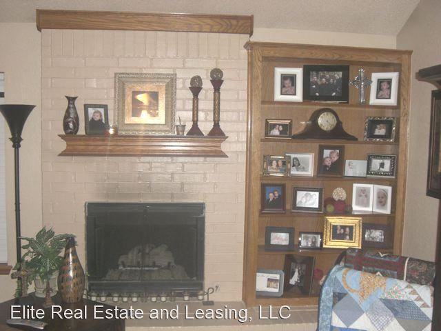 8901 Nw 85th St - Photo 2 of 23