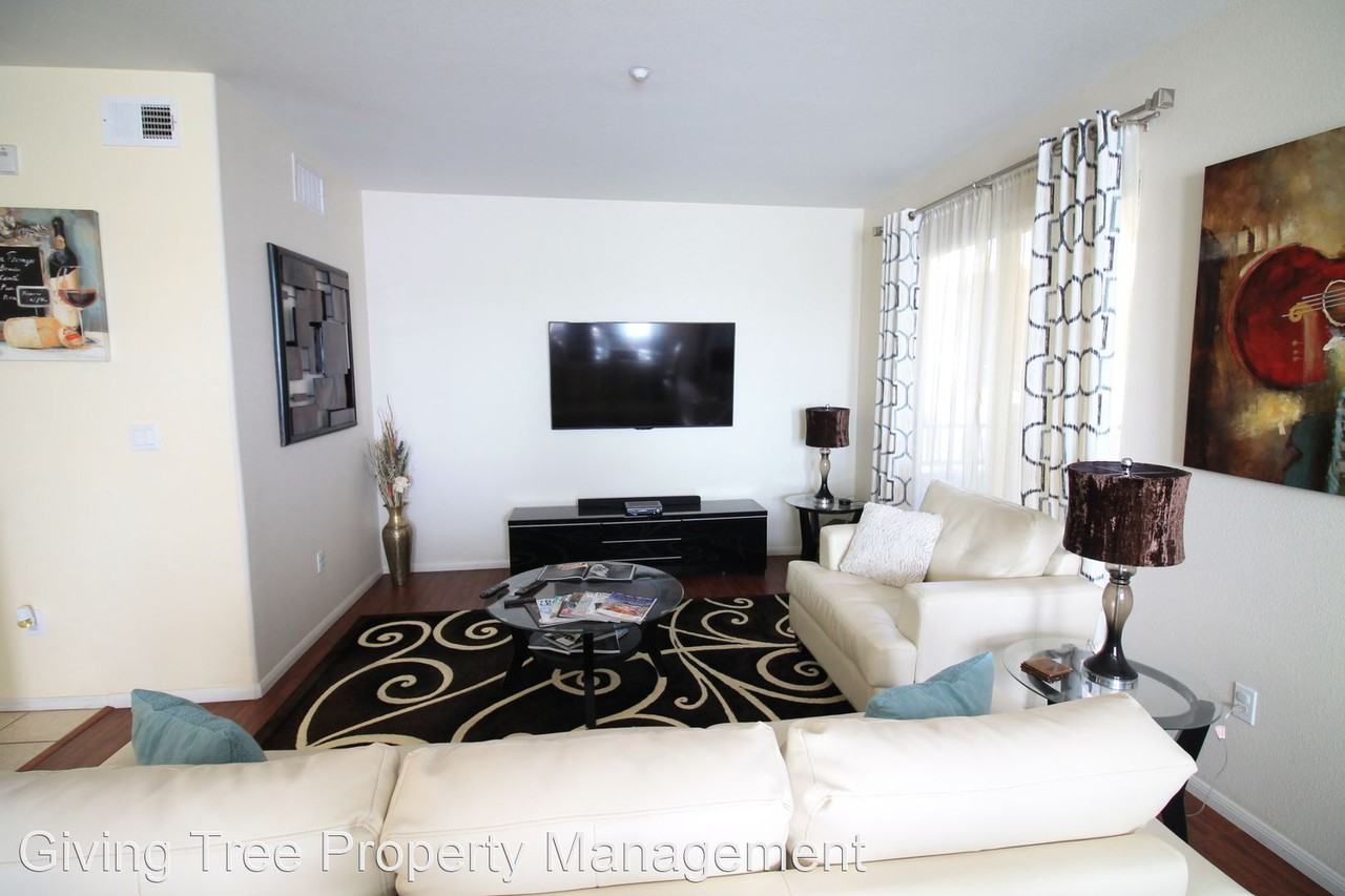 5427 Soho View Ter - Photo 2 of 12