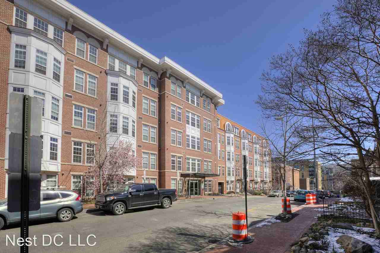 1451 Belmont St NW - Photo 2 of 21