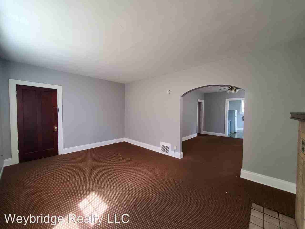 834 Hermosa Avenue - Photo 2 of 17