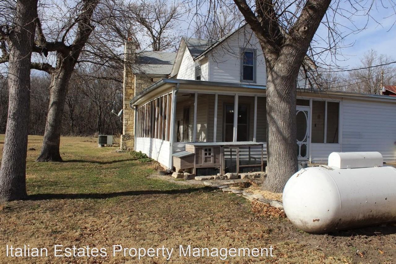 32832 Old K10 Rd - Photo 2 of 22