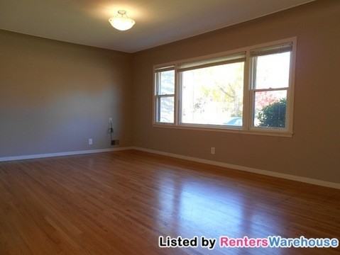6013 Cedar Lake Road South - Photo 3 of 14