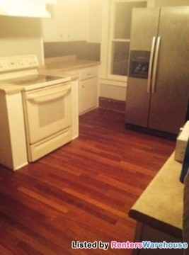 414 Division St W - Photo 2 of 6