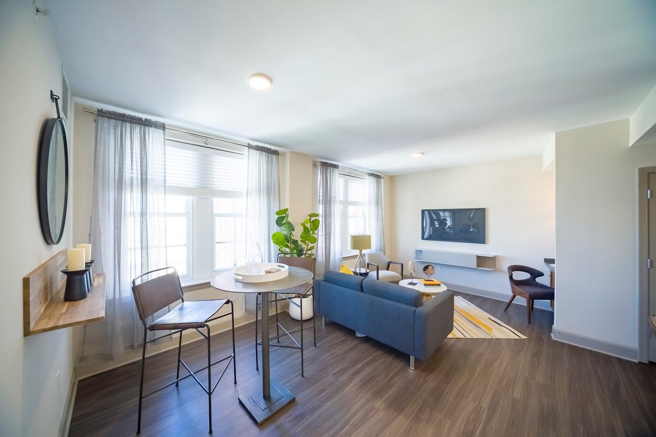 The Carling Apartments 31 W Adams St, Jacksonville, FL 32202 Zumper