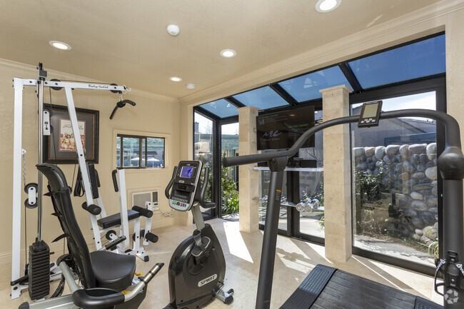 QUAILWOOD APARTMENTS - Photo 4 of 28