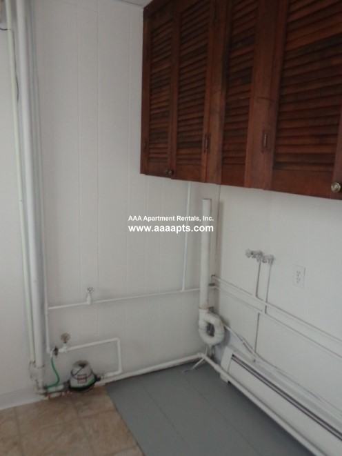 29 Oak Island Rd 1stFL - Photo 2 of 30