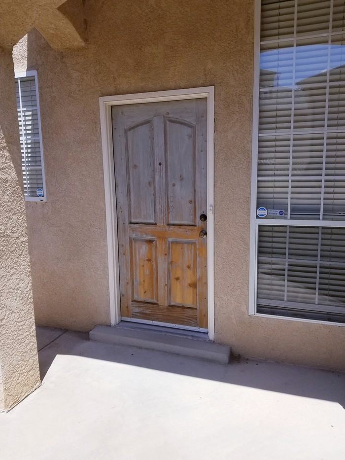 6908 San Antonio Pl Ne - Photo 3 of 18