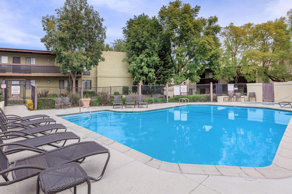 Heritage Park Alta Loma 55+ - Photo 7 of 47