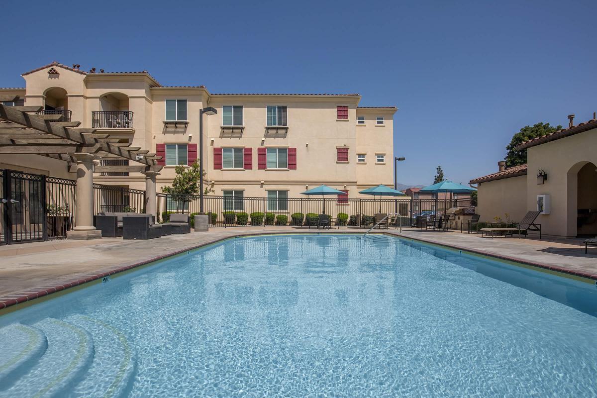 Monaco Apartments - Photo 6 of 50