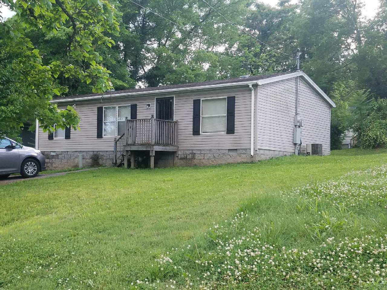 749 22nd Avenue North, Nashville, TN 37208 3 Bedroom Apartment for