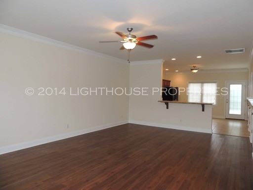 620 Capstone Dr - Photo 3 of 16