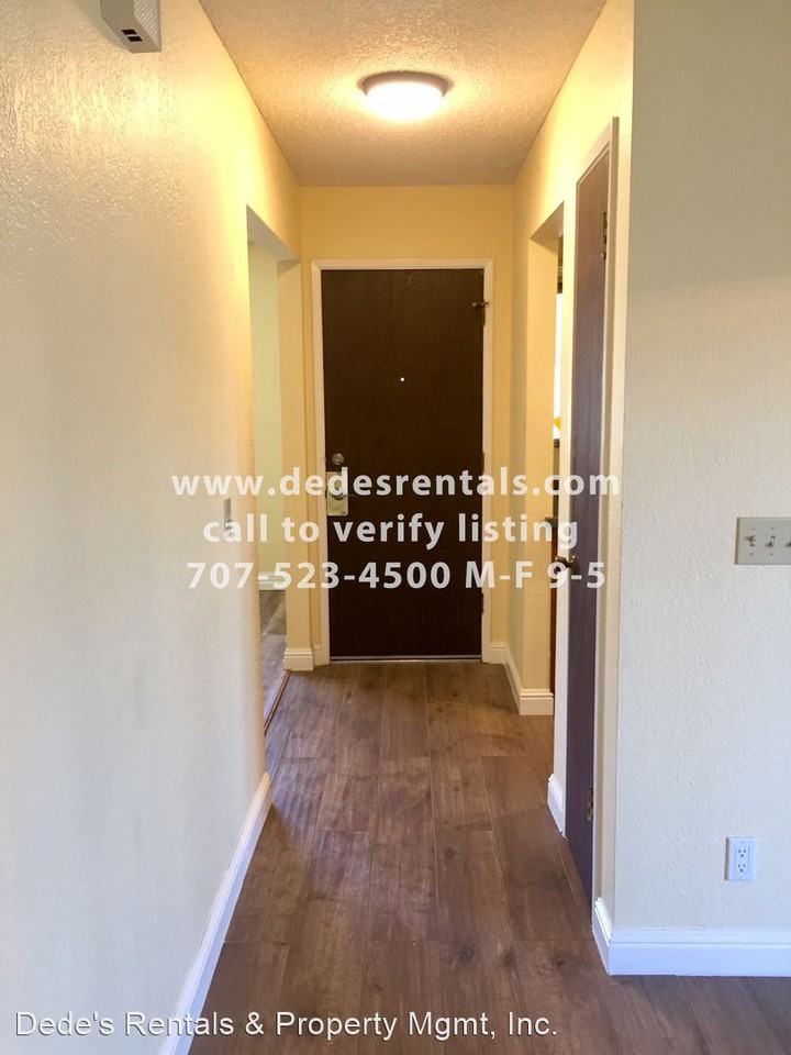 940 Civic Center Dr. - Photo 3 of 15