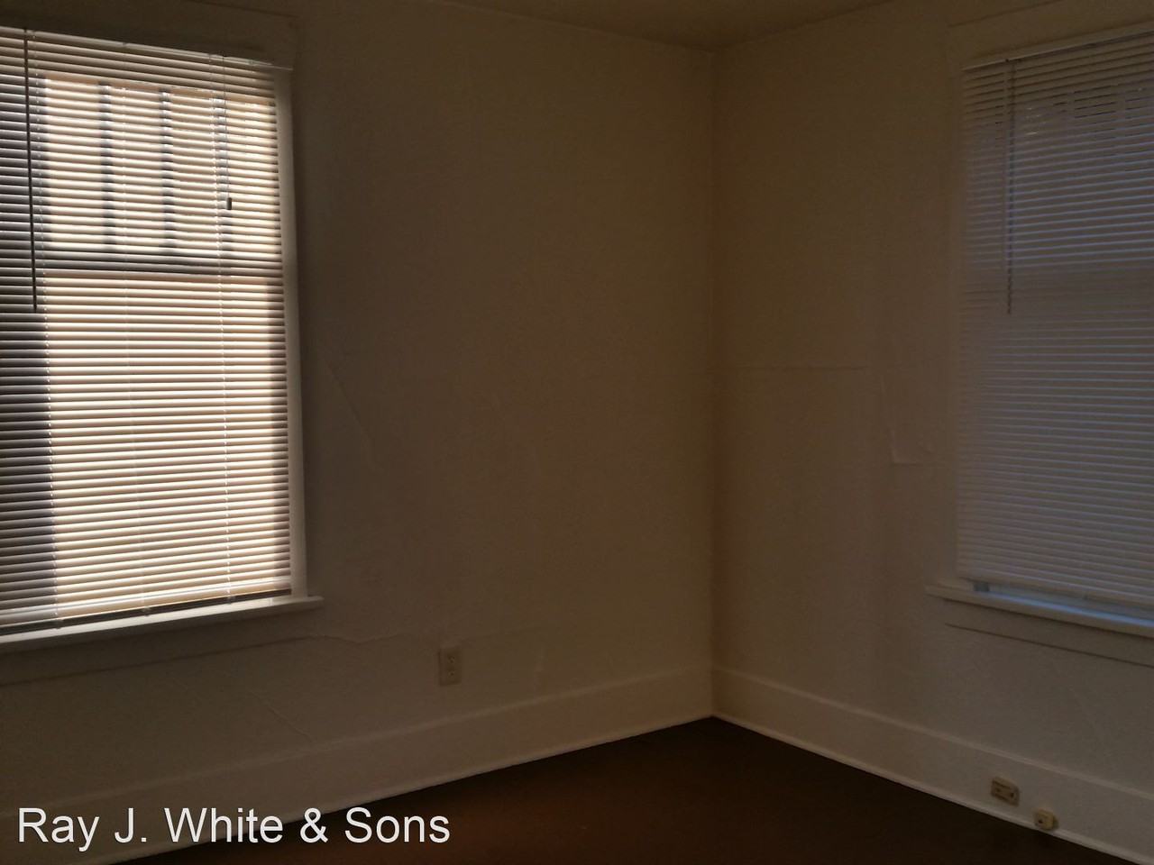 218-220 5TH ST - Photo 3 of 5