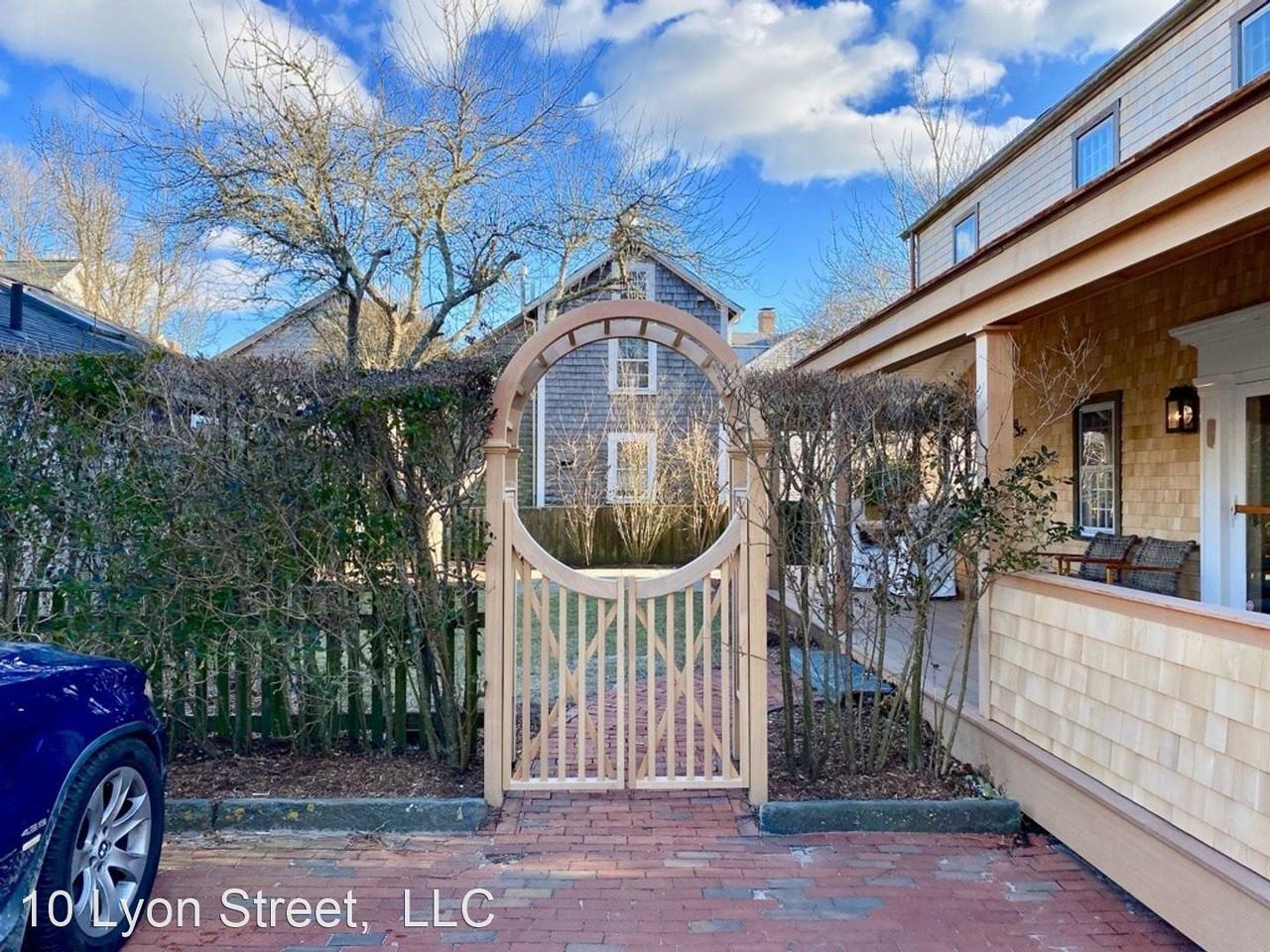 10 Lyon St - Photo 2 of 36