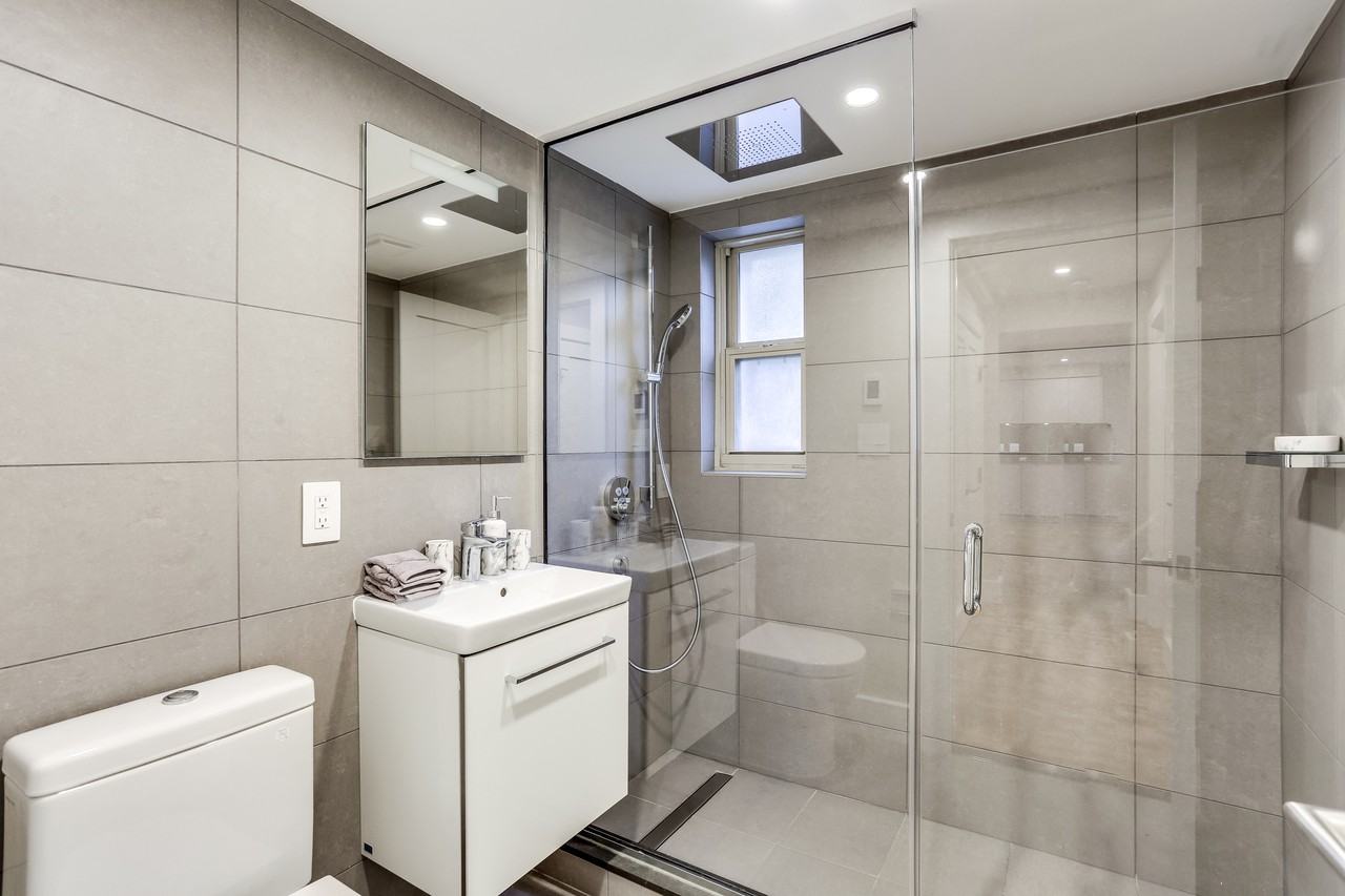 Whispering Oaks - Photo 6 of 30