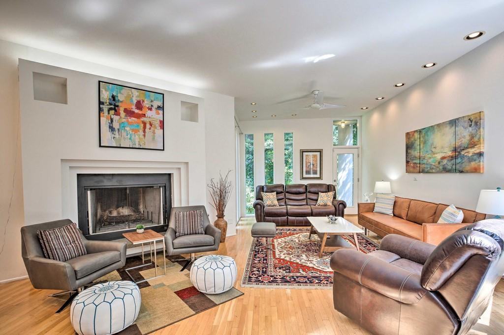 705 Upton Rd Nw - Photo 2 of 33