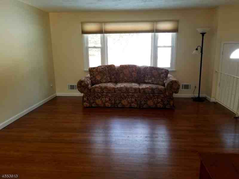 22 Main St - Photo 3 of 15