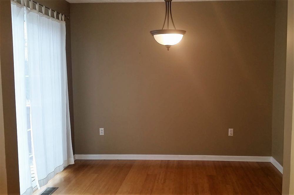 1216 Crescent Boulevard Ext - Photo 3 of 5