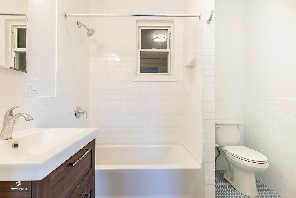 174 Bowers St - Photo 2 of 8