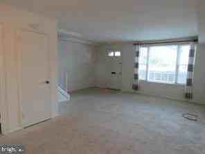 3822 Keller Ave - Photo 3 of 21